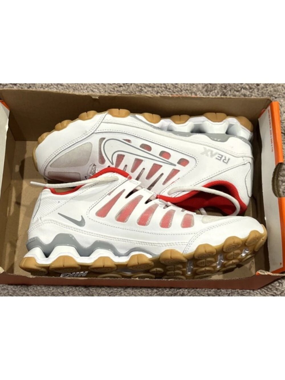 Nike Reax 8 TR Mesh White Red 621716-103 Men's Size 7.5 Shoes